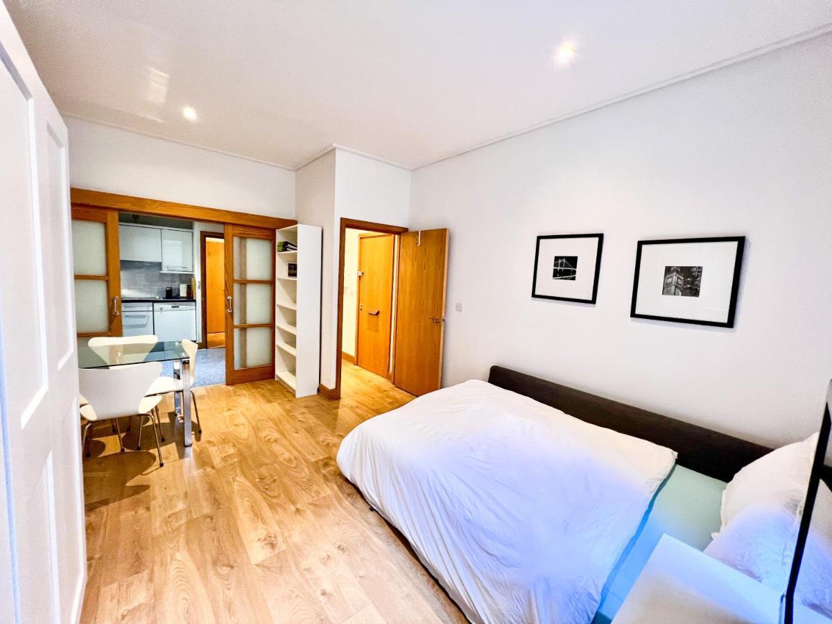 Superior Entire Apartment Between St Pauls Cathedral And Covent Garden London Ngoại thất bức ảnh