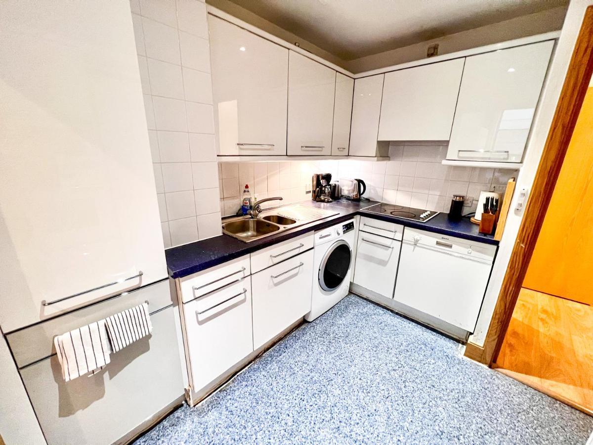 Superior Entire Apartment Between St Pauls Cathedral And Covent Garden London Ngoại thất bức ảnh