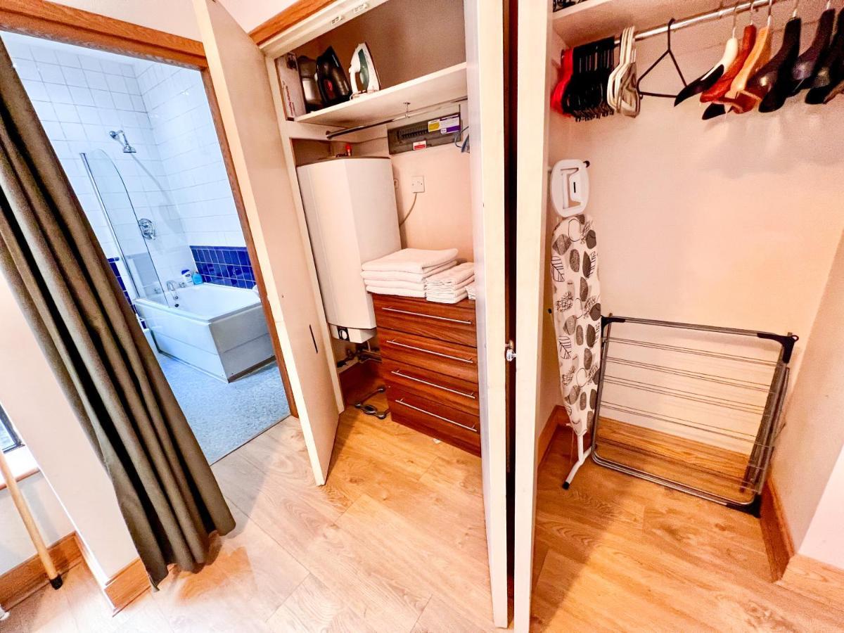 Superior Entire Apartment Between St Pauls Cathedral And Covent Garden London Ngoại thất bức ảnh