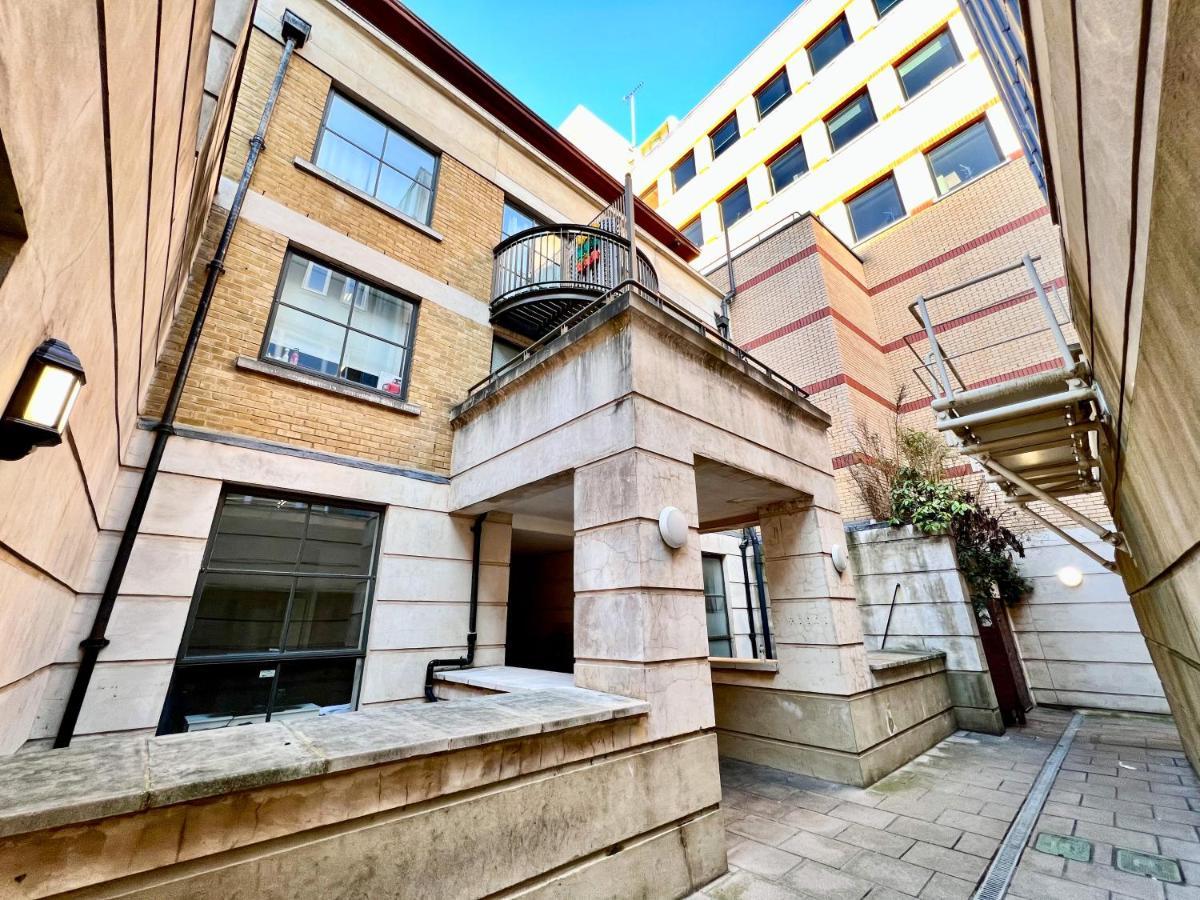 Superior Entire Apartment Between St Pauls Cathedral And Covent Garden London Ngoại thất bức ảnh
