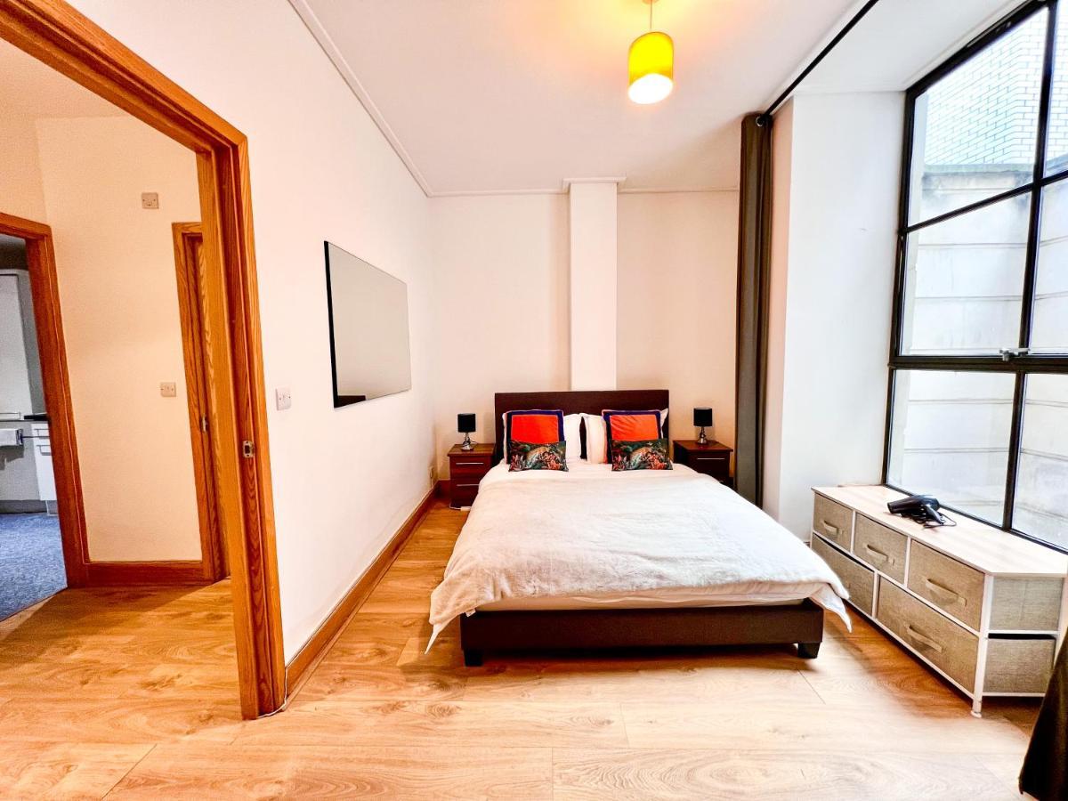 Superior Entire Apartment Between St Pauls Cathedral And Covent Garden London Ngoại thất bức ảnh