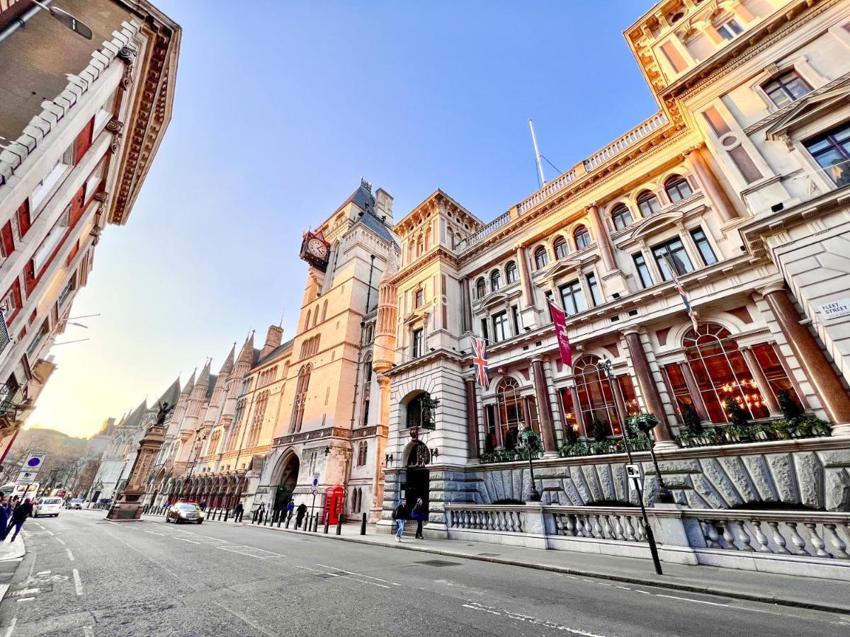 Superior Entire Apartment Between St Pauls Cathedral And Covent Garden London Ngoại thất bức ảnh
