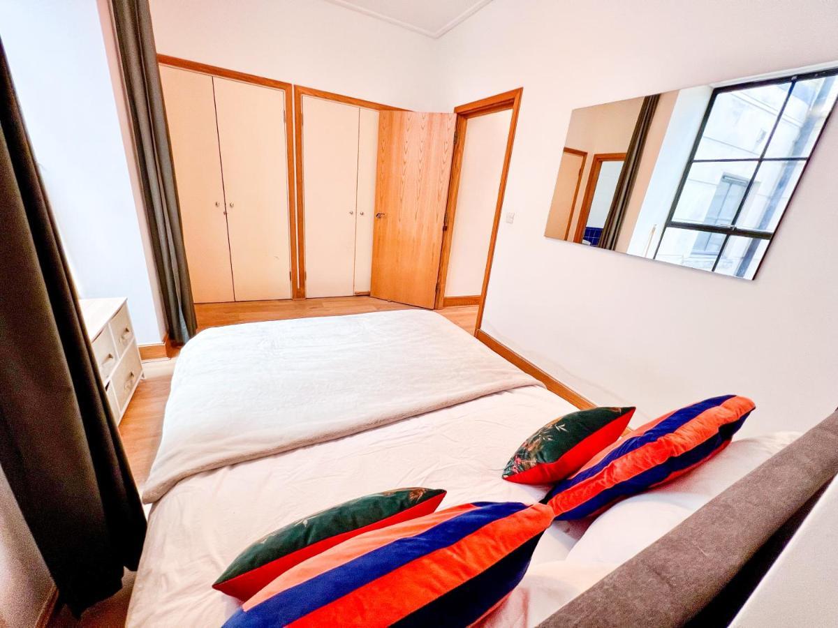 Superior Entire Apartment Between St Pauls Cathedral And Covent Garden London Ngoại thất bức ảnh
